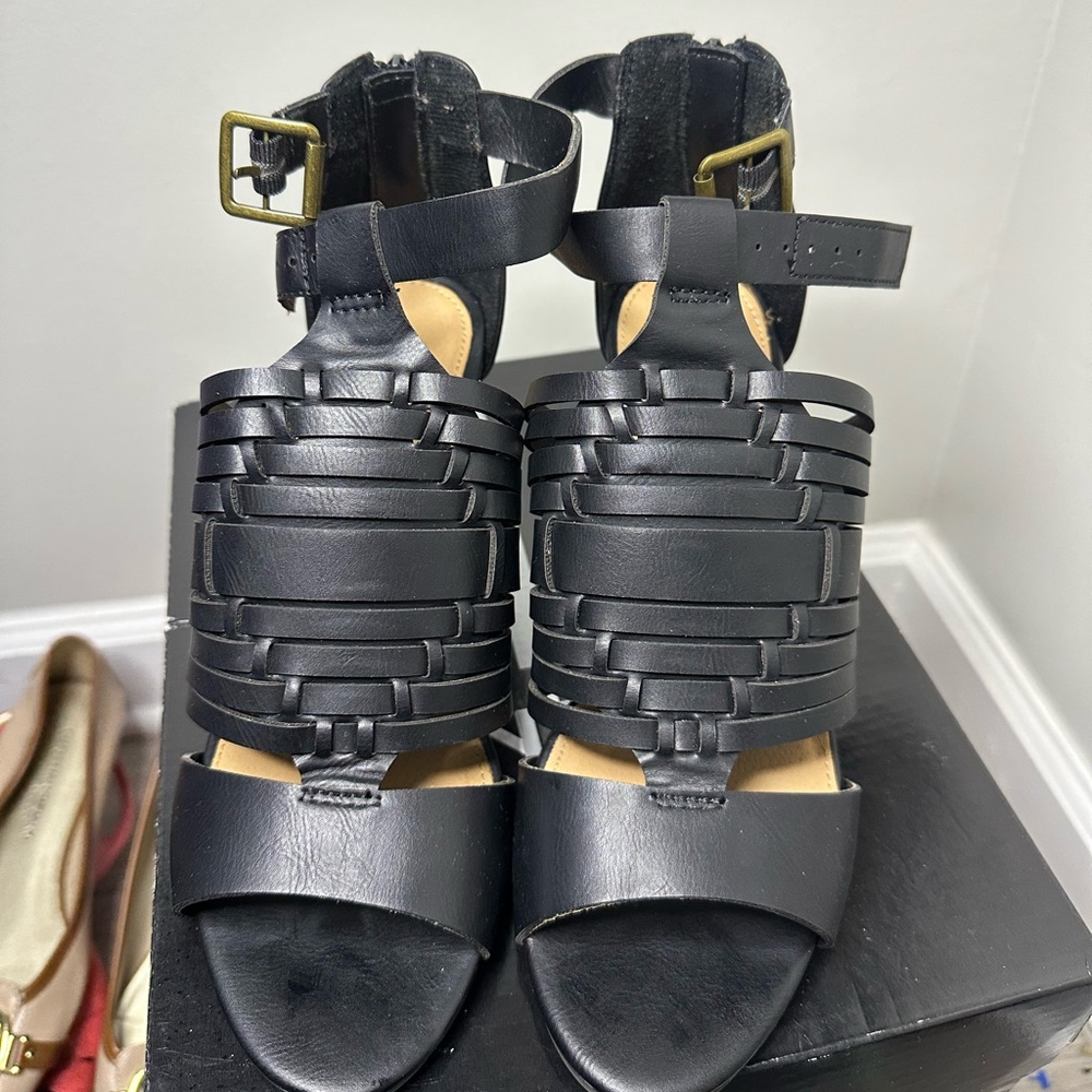 New Directions Black Leila Strappy Heels size 7.5 women’s